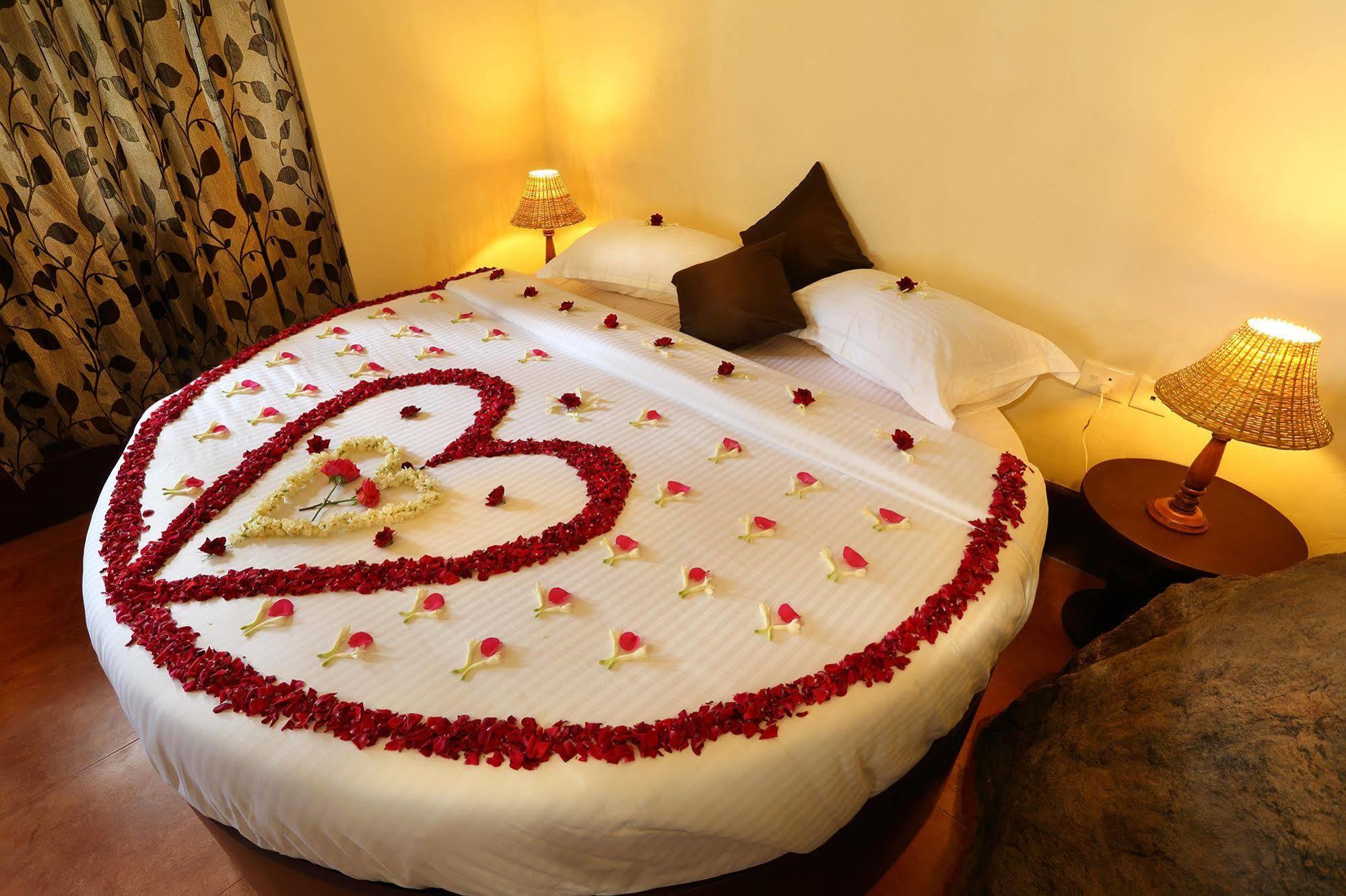 Madhumanthra Resort - Homestay Munnar Zewnętrze zdjęcie