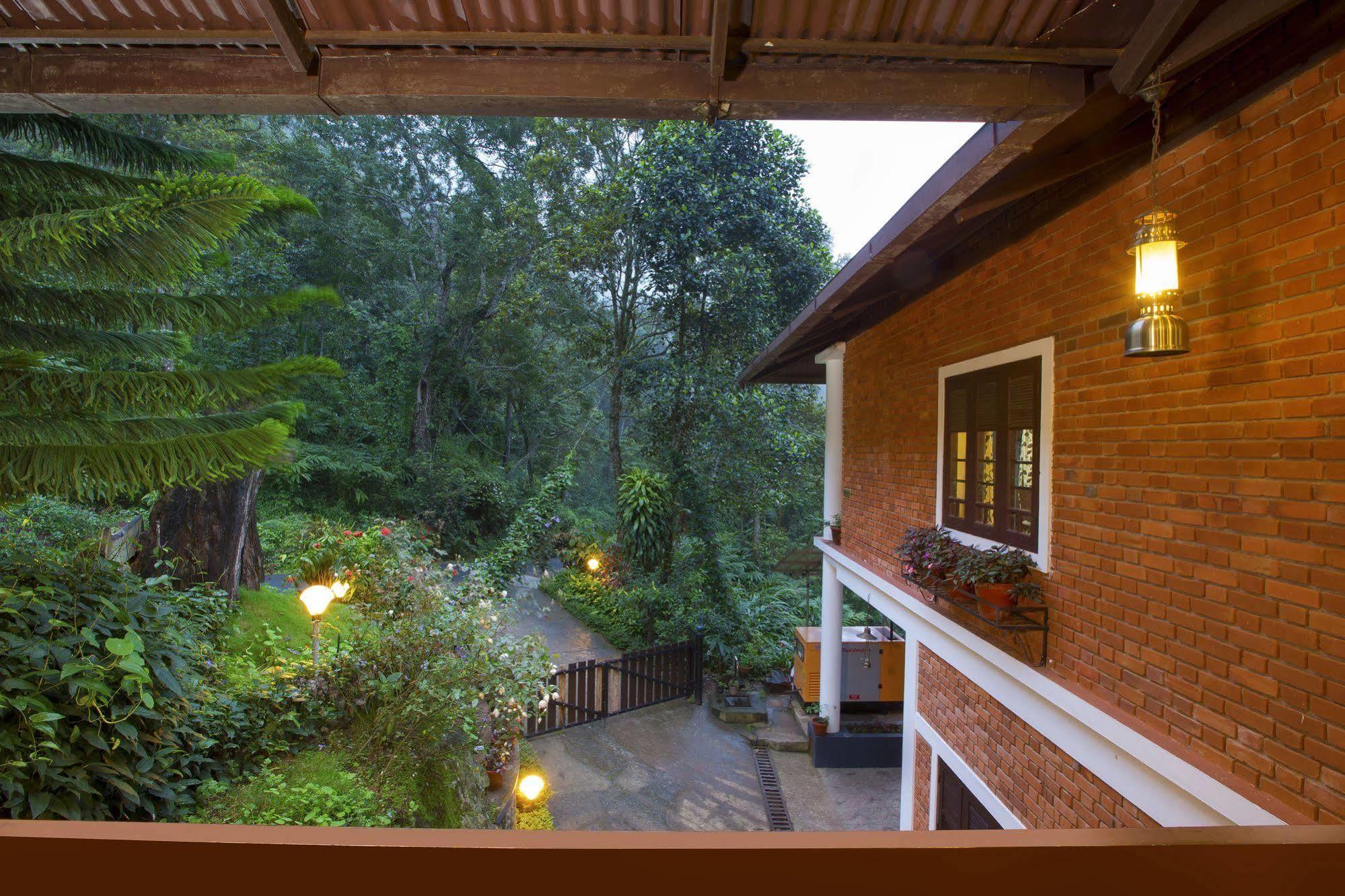 Madhumanthra Resort - Homestay Munnar Zewnętrze zdjęcie